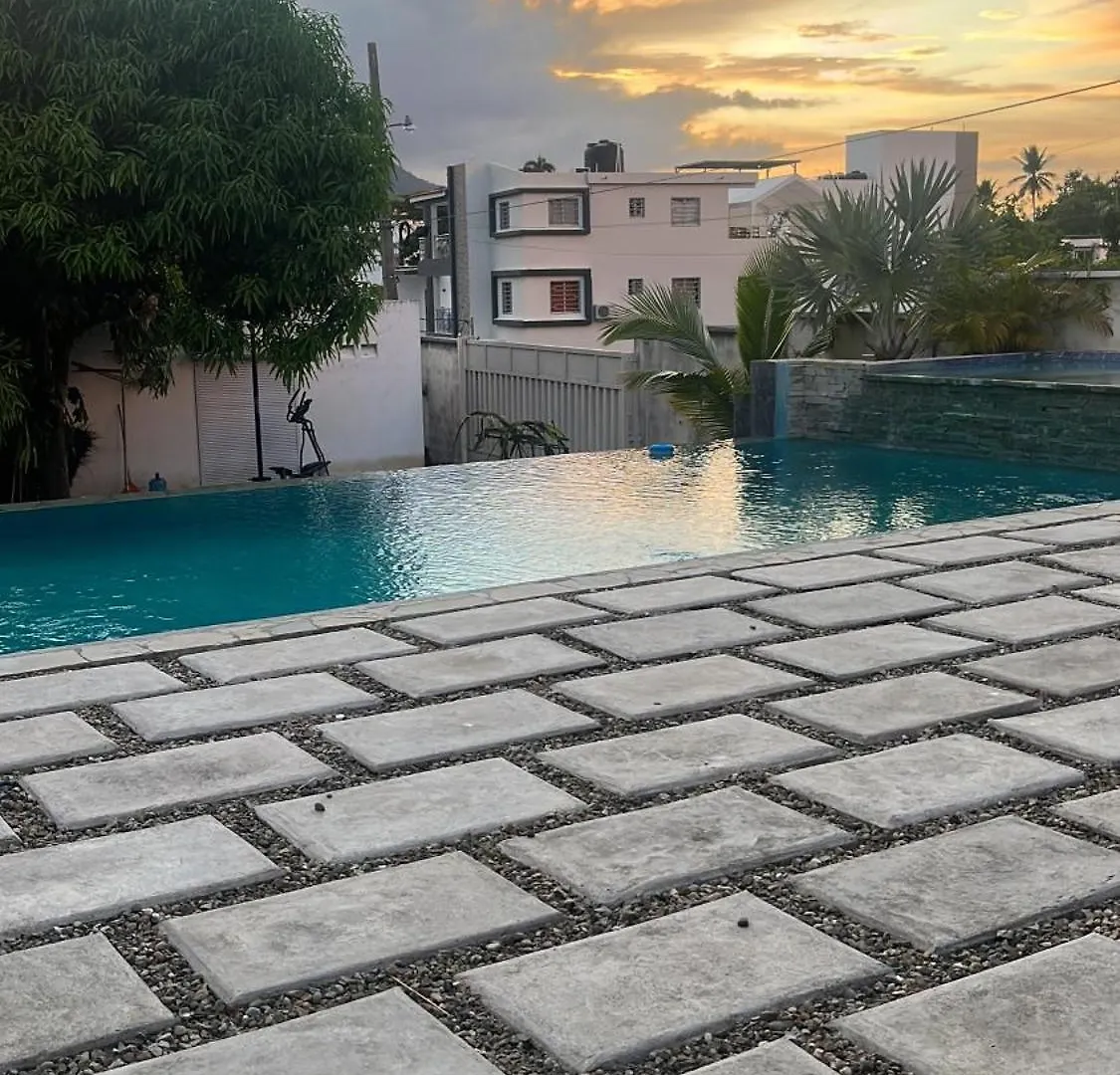 Villa Las Orquideas Terraza Y Piscina Grande, Vista A La Montana!! Puerto Plata